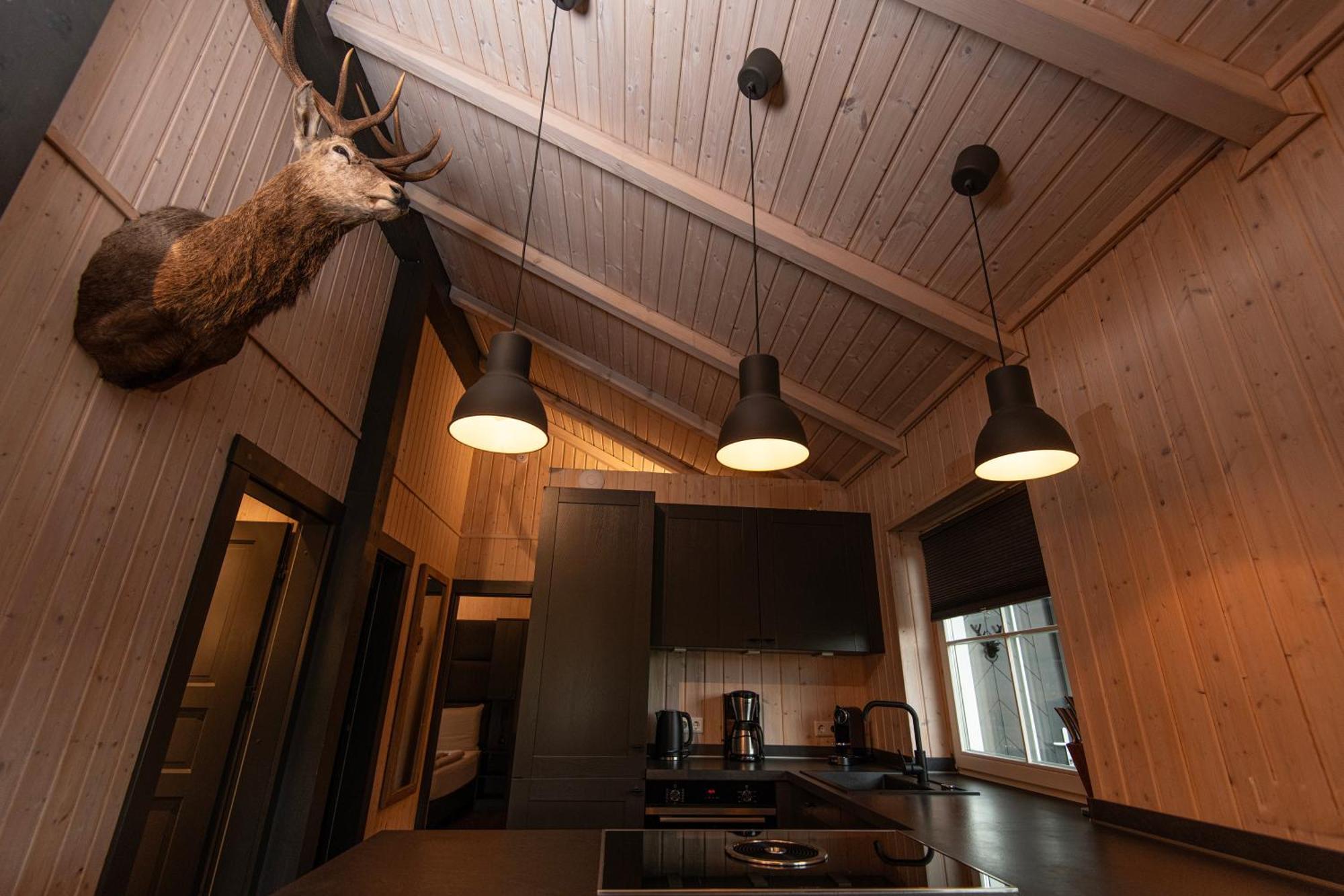 Kustelberg Lodges Medebach Bagian luar foto